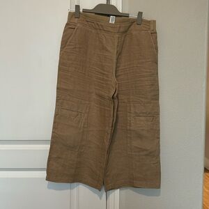 Fresh produce tan cropped pants